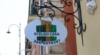 CASA CON GIARDINO