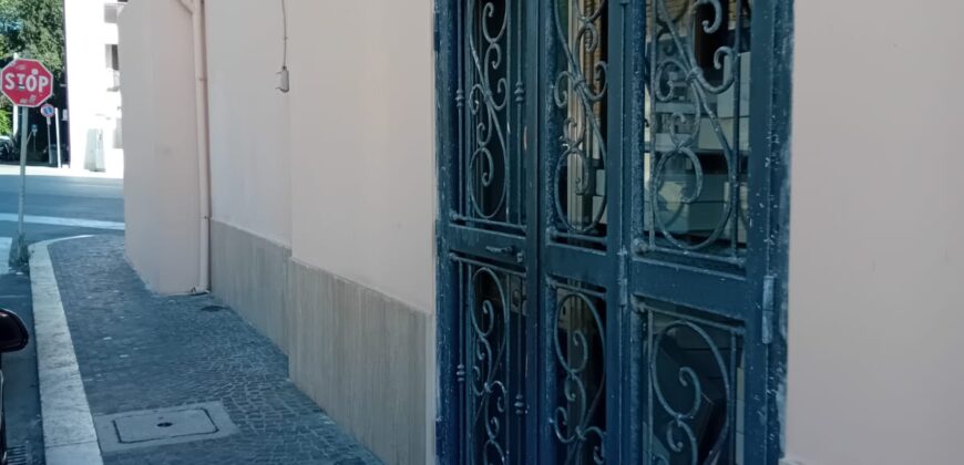 LOCALE IN AFFITTO ANZIO CENTRO