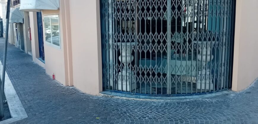 LOCALE IN AFFITTO ANZIO CENTRO